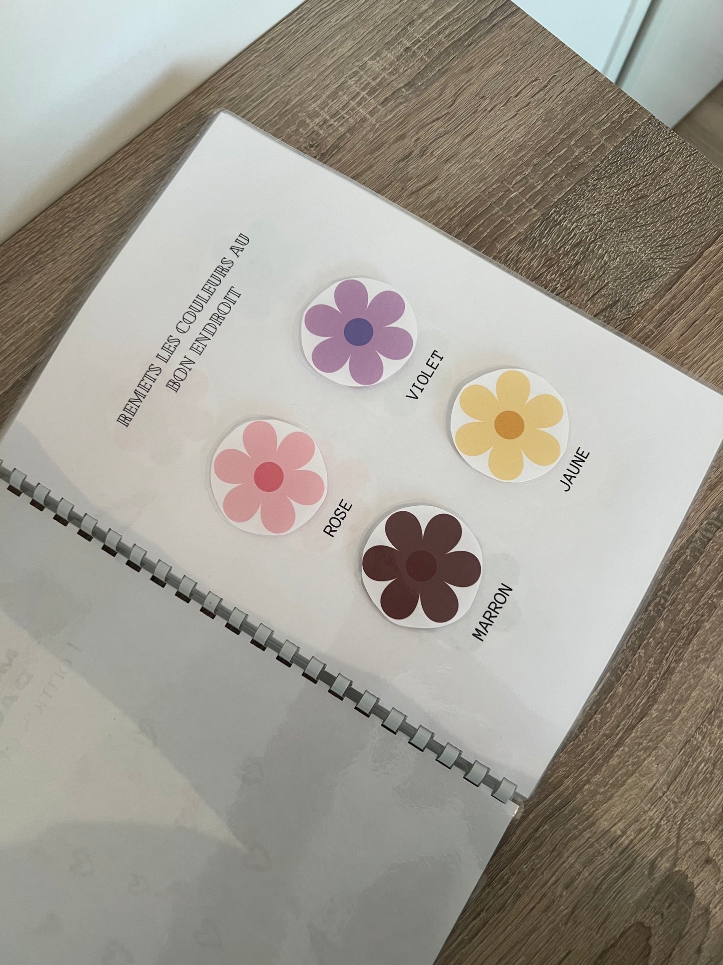 Livrets formes et couleurs
